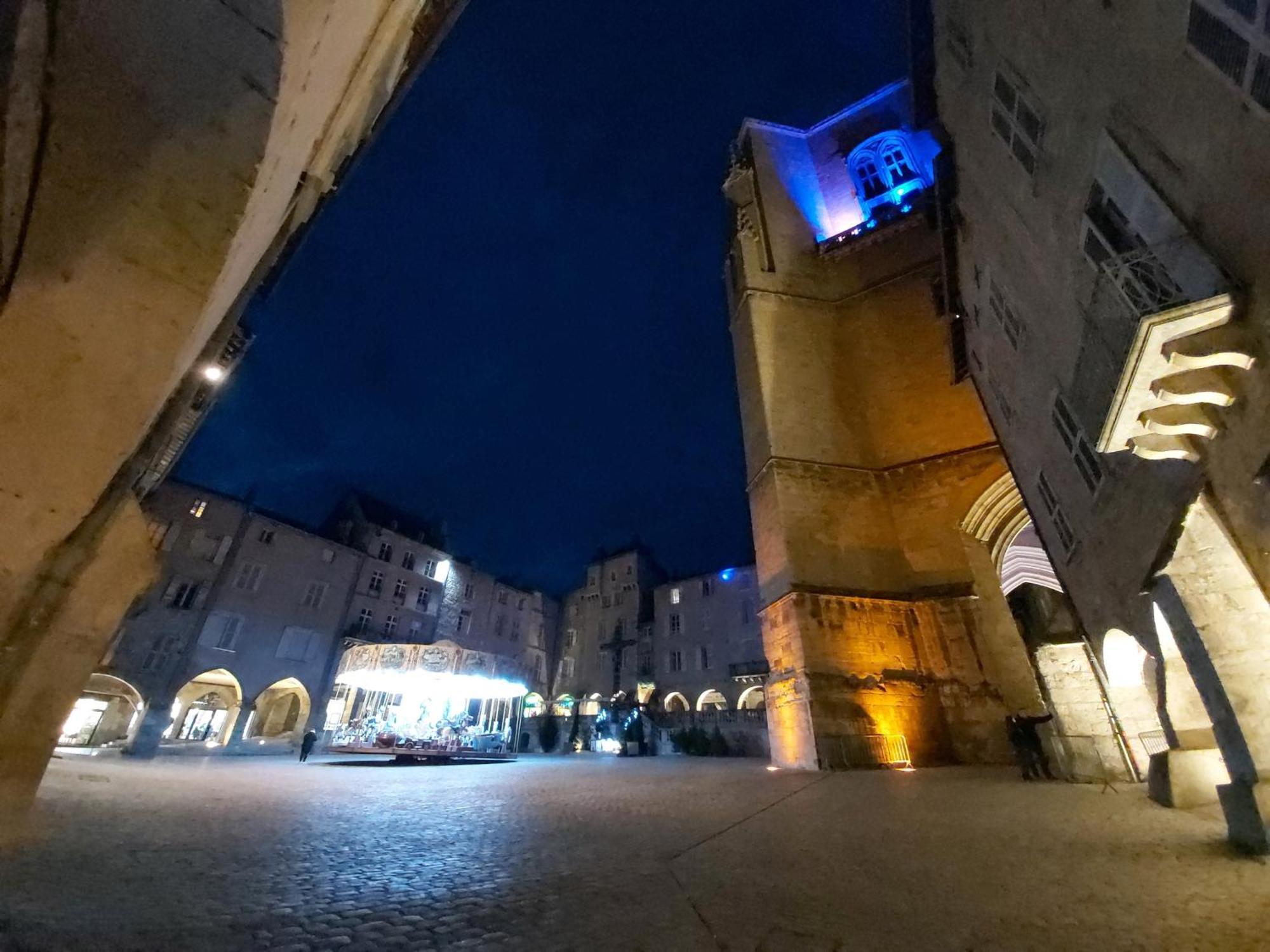 Le Saint-Georges Appartement Villefranche-de-Rouergue Buitenkant foto